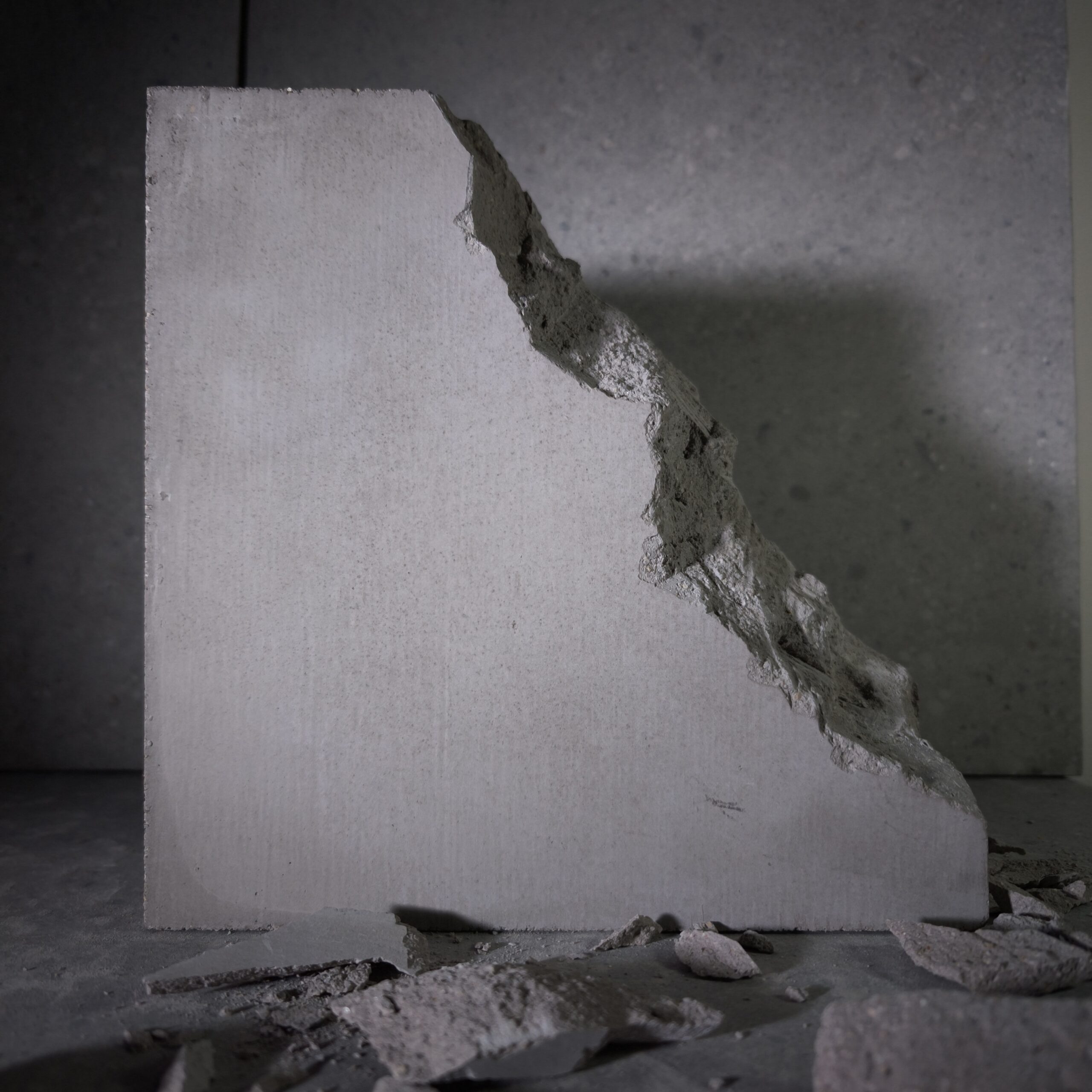 Escultura de hormigón fracture model 002 Heavy Artifacts