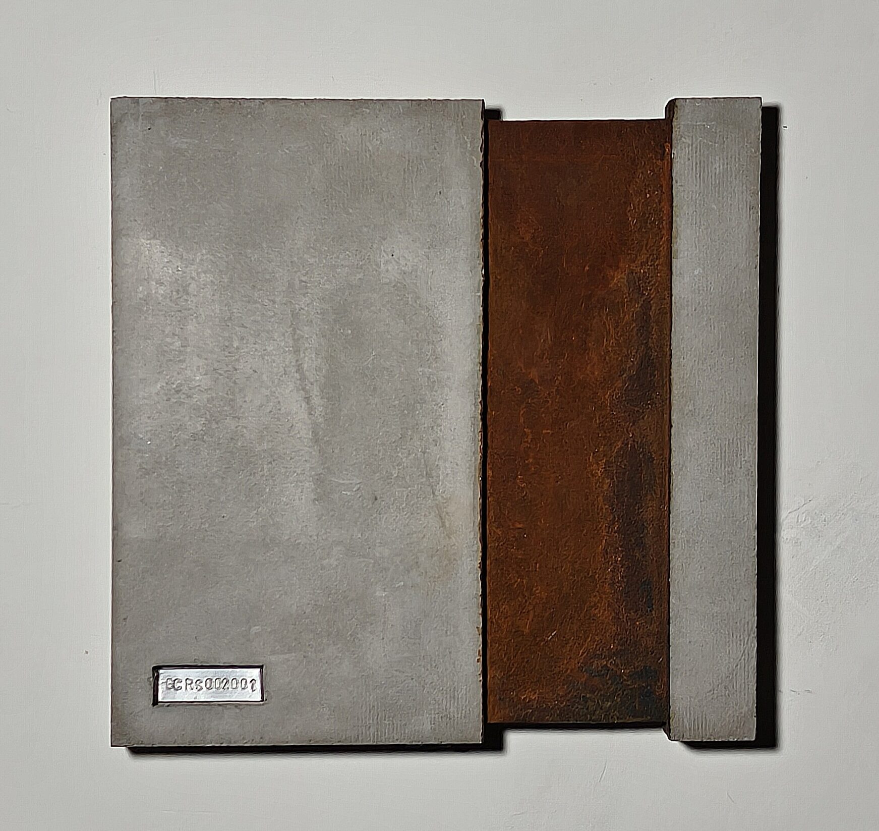 Escultura de hormigón rust model 002 Heavy Artifacts